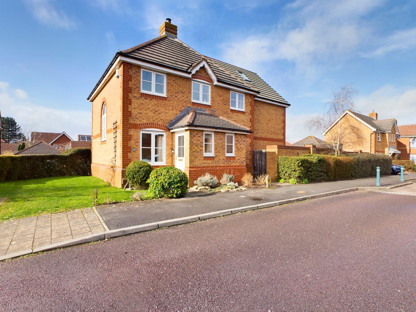 Wadham Grove, Emersons Green, Bristol LetsMoveUK